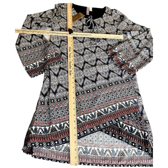 NEW Francesca's Alya Womens Black White Long Sleeve Tulip Hem Alya Midi Shift - Picture 8 of 9